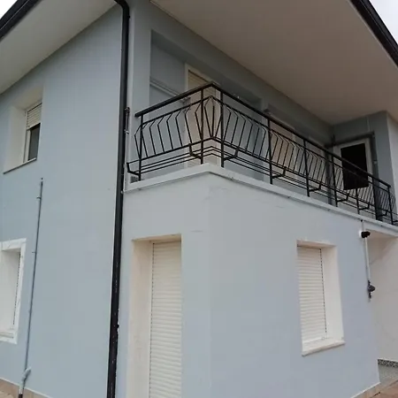 Apartamento-casa Cuadrillos